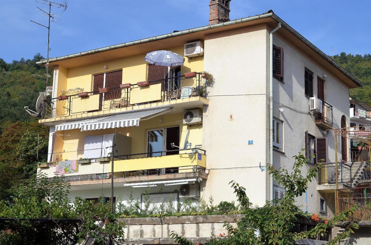 Apartment Renata Lovran Exterior photo